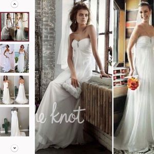 NWT GALINA Wedding Dress and Veil